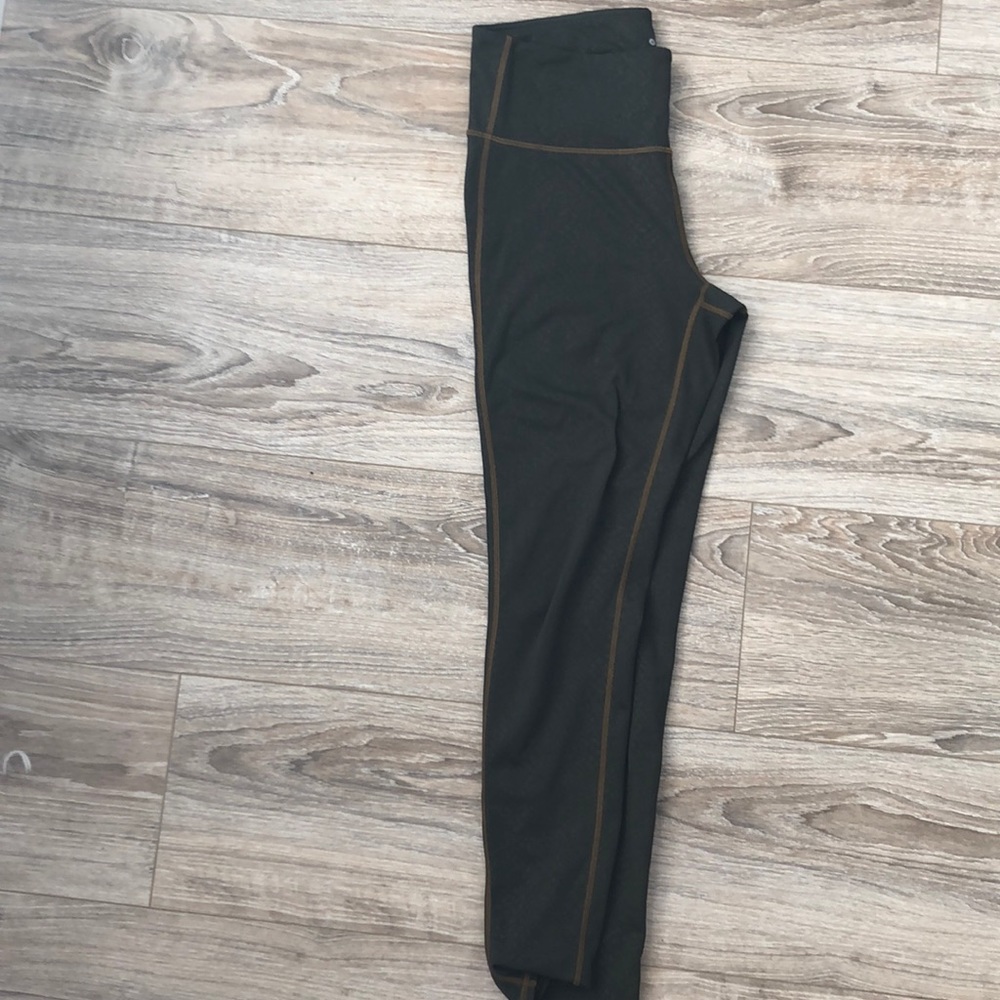 Athleta 7/8 “Body” leggings